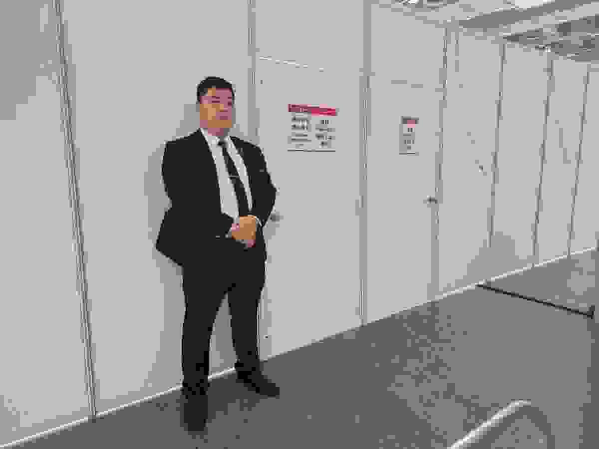 broken image