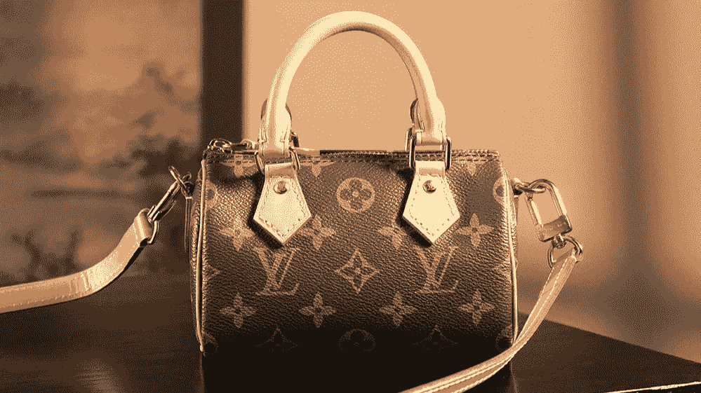 Explore our carefully curated selection of designer handbags that embody sophistication and style, perfect for any occasion. Premium Handbags What We Offer 售賣奢侈高端名牌包以及名牌高級機械手錶 Explore our carefully curated selection of designer handbags that embody sophistication and style, perfect for any occasion. Premium Handbags What We Offer 售賣奢侈高端名牌包以及名牌高級機械手錶