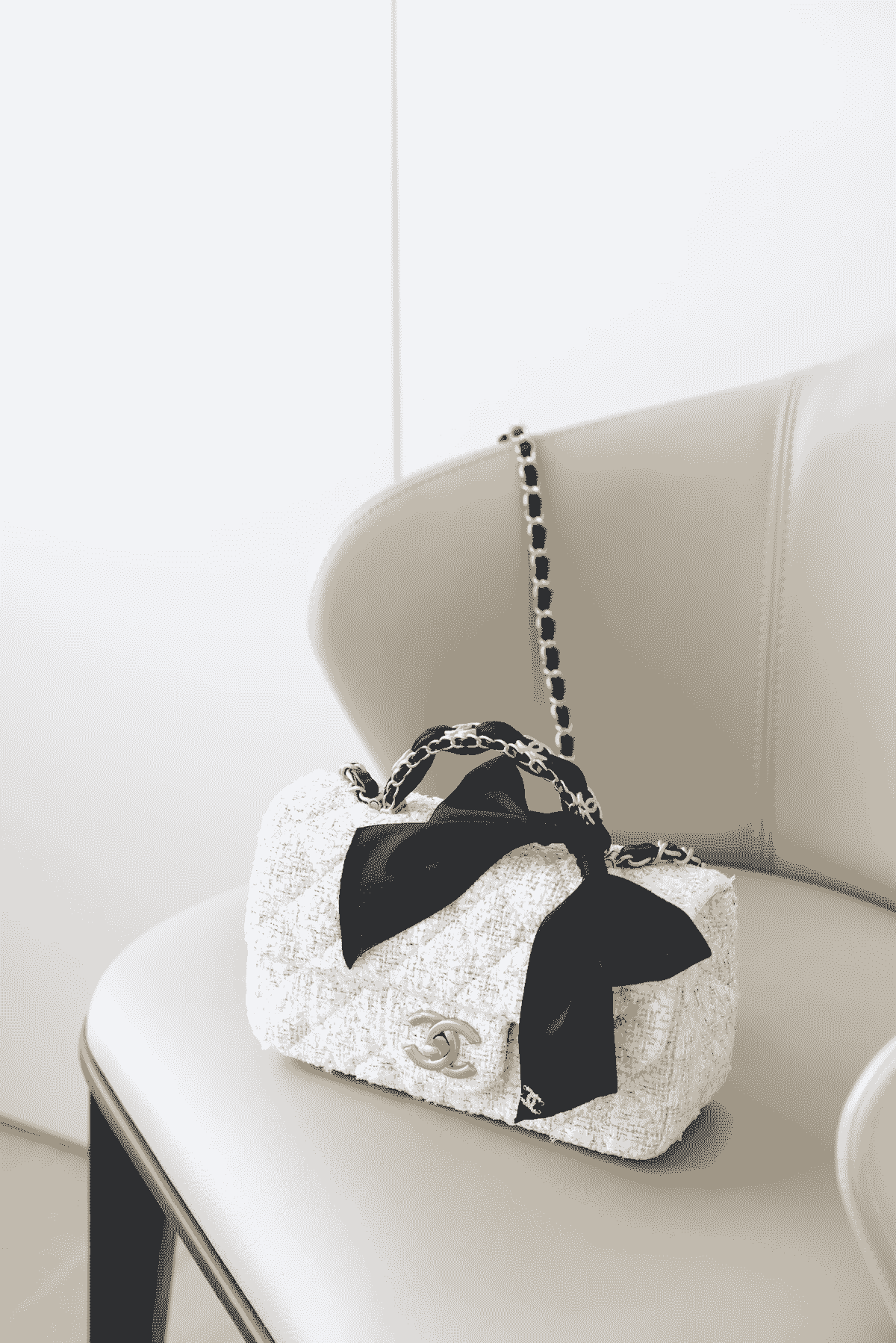 Discover our range of exquisite mechanical watches, combining craftsmanship and elegance for the discerning collector. Luxury Timepieces What We Offer 售賣奢侈高端名牌包以及名牌高級機械手錶 Discover our range of exquisite mechanical watches, combining craftsmanship and elegance for the discerning collector. Luxury Timepieces What We Offer 售賣奢侈高端名牌包以及名牌高級機械手錶