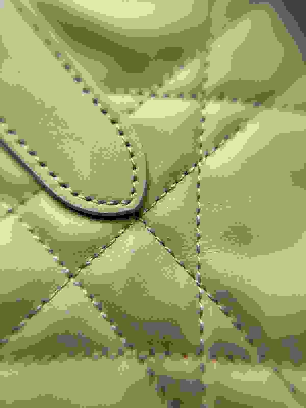 At Ghetto Luxury, we prioritize quality and authenticity. Our products are sourced from reputable brands, ensuring that every item you purchase meets the highest standards of luxury and durability. Experience the difference in every detail. Unmatched Quality What We Offer 售賣奢侈高端名牌包以及名牌高級機械手錶 At Ghetto Luxury, we prioritize quality and authenticity. Our products are sourced from reputable brands, ensuring that every item you purchase meets the highest standards of luxury and durability. Experience the difference in every detail. Unmatched Quality What We Offer 售賣奢侈高端名牌包以及名牌高級機械手錶