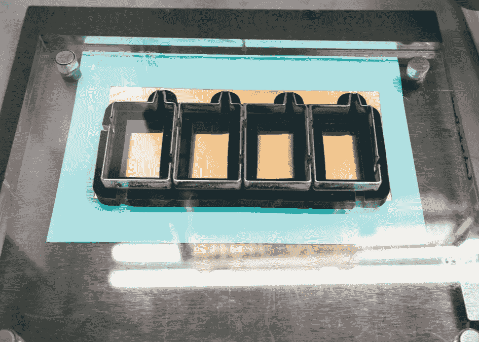 Steel rule die trim Steel rule die trim