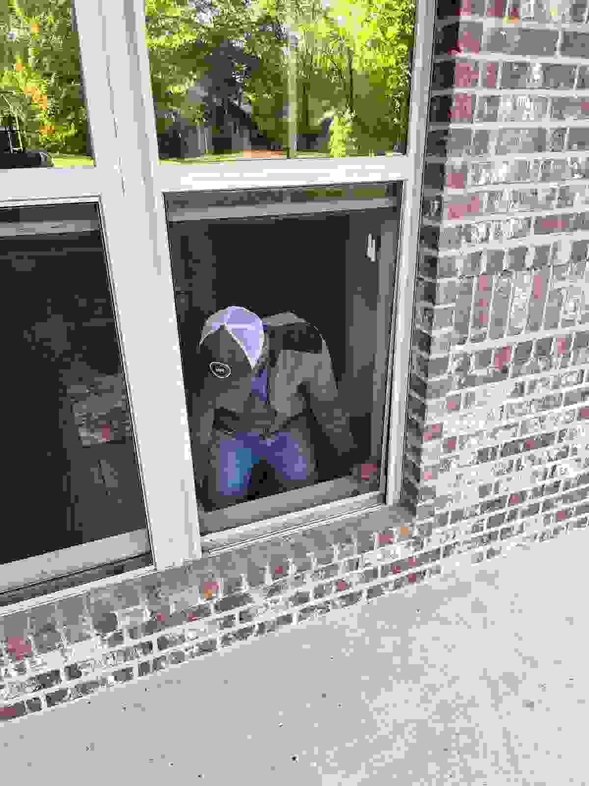 Window track detailing Cleburne TX Window track detailing Cleburne TX