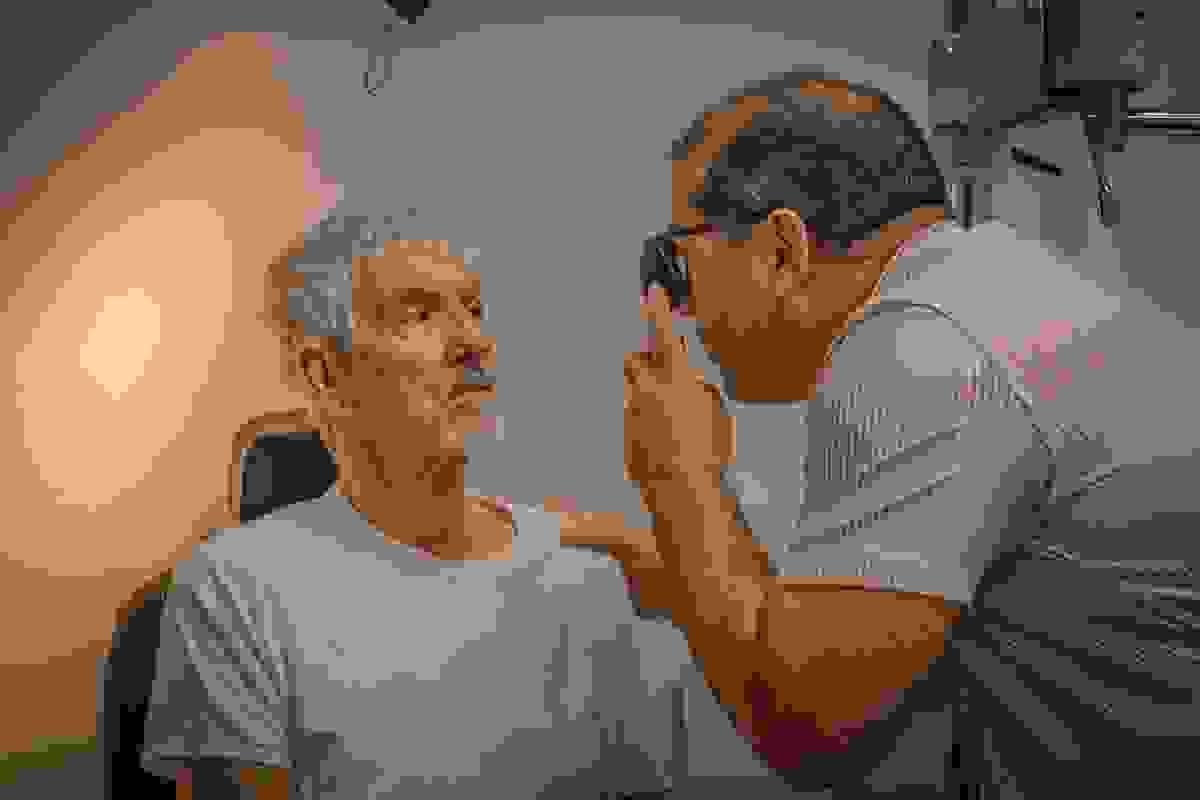 Our optometrists perform thorough visual examinations to ensure the health of your eyes and the accuracy of your vision. Visual Exams What do we do Optics, with more than 23 years of experience, we have licensed optometrists and opticians, we have 5 stores in Puerto Rico, visual exams are performed, adjustments, repairs, sale of prescribed glasses, preventive tests and more. Our optometrists perform thorough visual examinations to ensure the health of your eyes and the accuracy of your vision. Visual Exams What do we do Optics, with more than 23 years of experience, we have licensed optometrists and opticians, we have 5 stores in Puerto Rico, visual exams are performed, adjustments, repairs, sale of prescribed glasses, preventive tests and more.