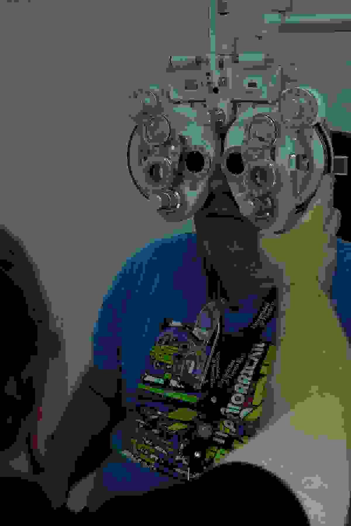 We provide adjustment and repair services so that your glasses are always in perfect condition. Adjustments and Repairs What do we do Optics, with more than 23 years of experience, we have licensed optometrists and opticians, we have 5 stores in Puerto Rico, visual exams are performed, adjustments, repairs, sale of prescribed glasses, preventive tests and more. We provide adjustment and repair services so that your glasses are always in perfect condition. Adjustments and Repairs What do we do Optics, with more than 23 years of experience, we have licensed optometrists and opticians, we have 5 stores in Puerto Rico, visual exams are performed, adjustments, repairs, sale of prescribed glasses, preventive tests and more.