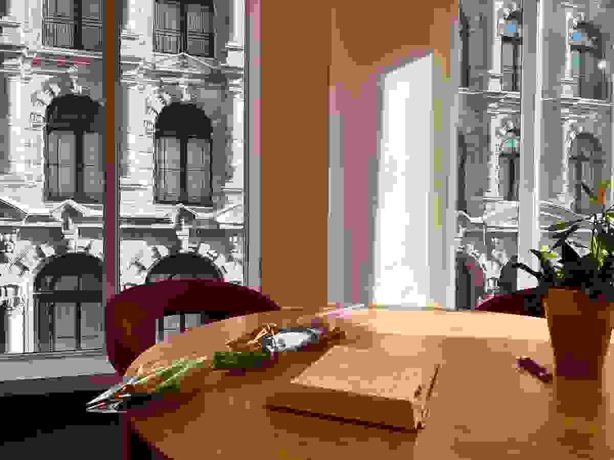 broken image
