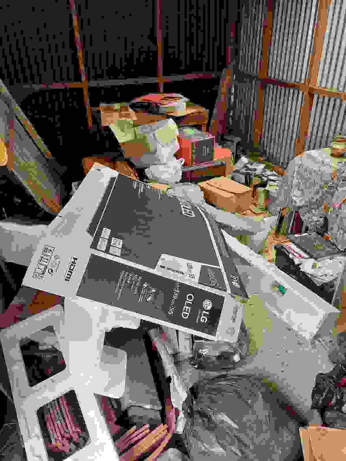 broken image
