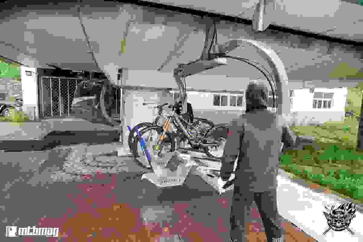 broken image