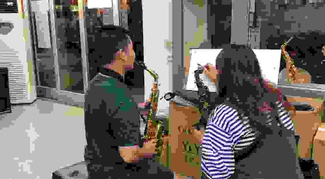 broken image