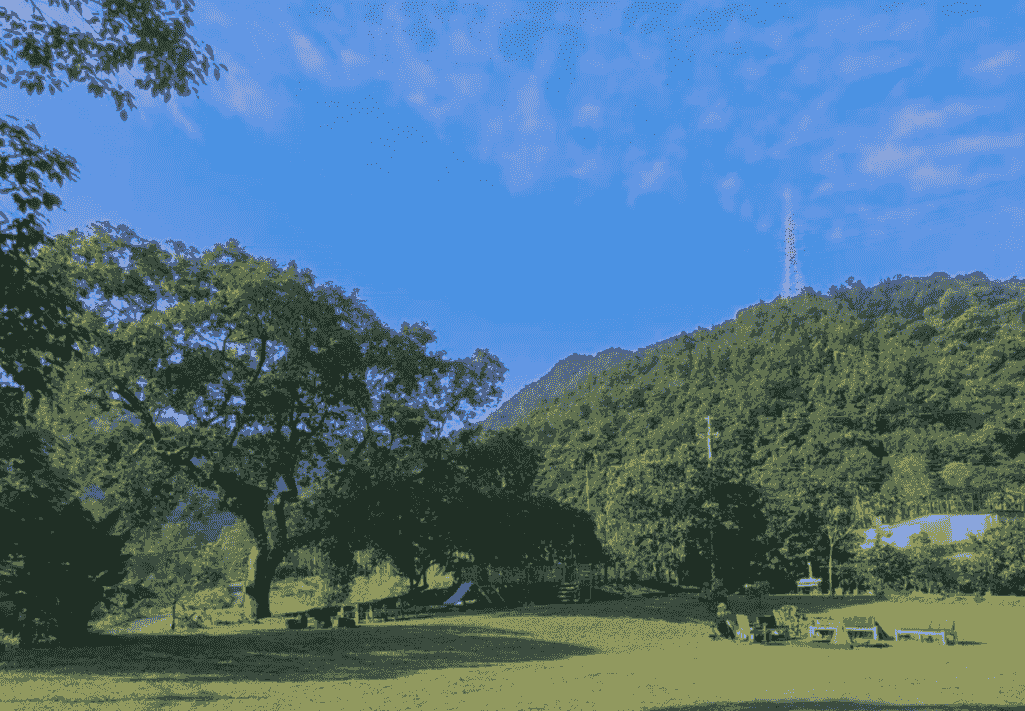 Our customer service team is always ready to answer your questions, ensuring your camping journey is smooth and worry-free. Customer support Our service Camping equipment rental, free set up and dismantling itinerary reservation