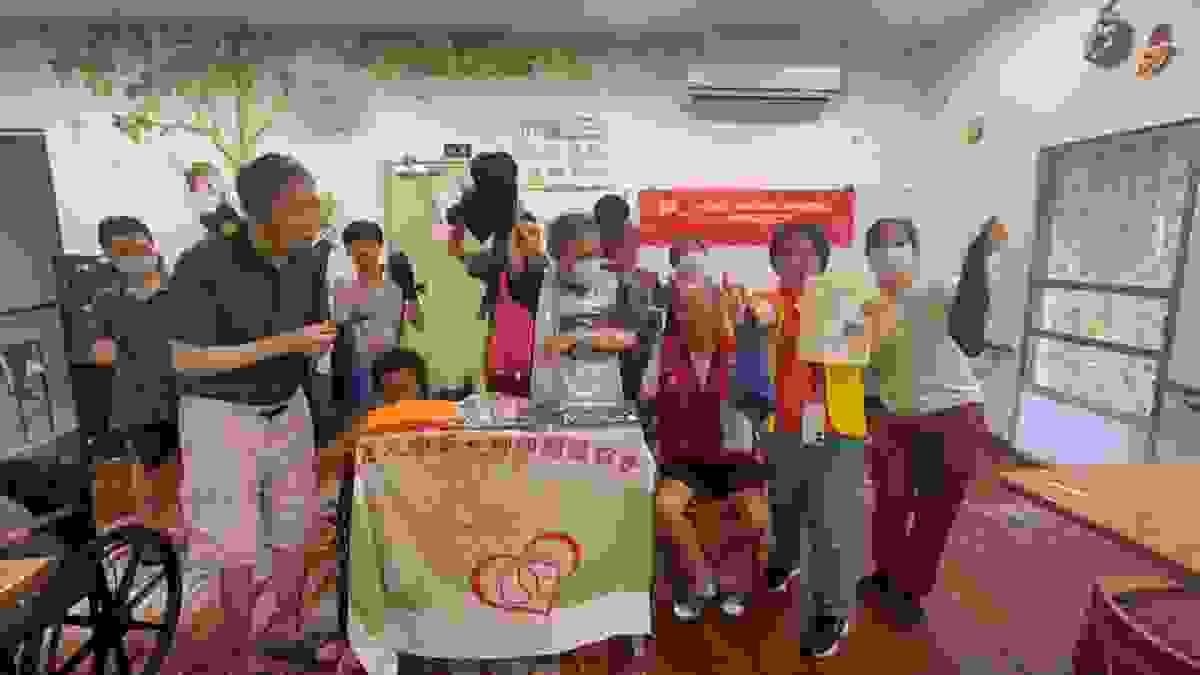 broken image