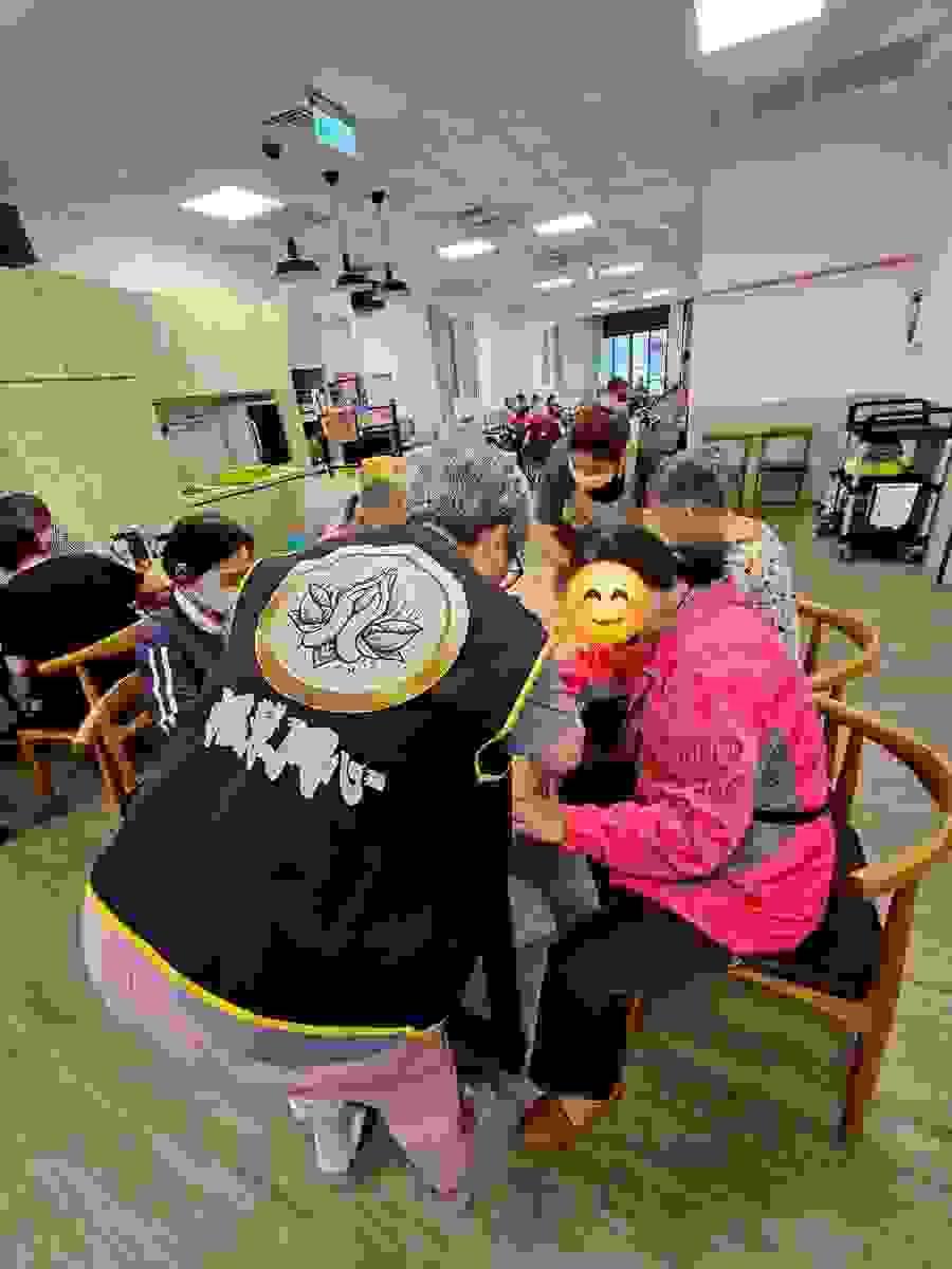 broken image