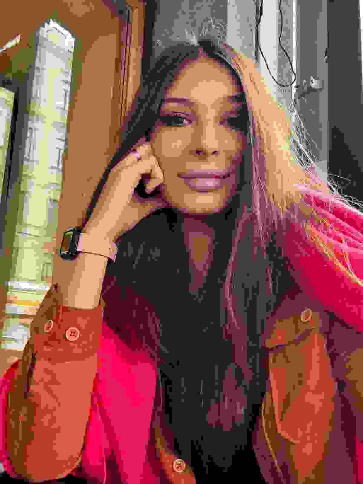 We understand that your space is a reflection of you. Our personalized customization services allow us to tailor every detail to your preferences, from color palettes to furniture choices. We work closely with you to ensure that your unique taste is seamlessly integrated into the design, making your space truly one of a kind. Personalized Customization What We Do Phoenix Interior Design is committed to creating unique high-end interior design, with outstanding creativity and exquisite craftsmanship, to create ideal spaces with both aesthetics and functionality for customers. We combine modern design concepts with personalized customization services to give each space unique vitality and taste. We understand that your space is a reflection of you. Our personalized customization services allow us to tailor every detail to your preferences, from color palettes to furniture choices. We work closely with you to ensure that your unique taste is seamlessly integrated into the design, making your space truly one of a kind. Personalized Customization What We Do Phoenix Interior Design is committed to creating unique high-end interior design, with outstanding creativity and exquisite craftsmanship, to create ideal spaces with both aesthetics and functionality for customers. We combine modern design concepts with personalized customization services to give each space unique vitality and taste.