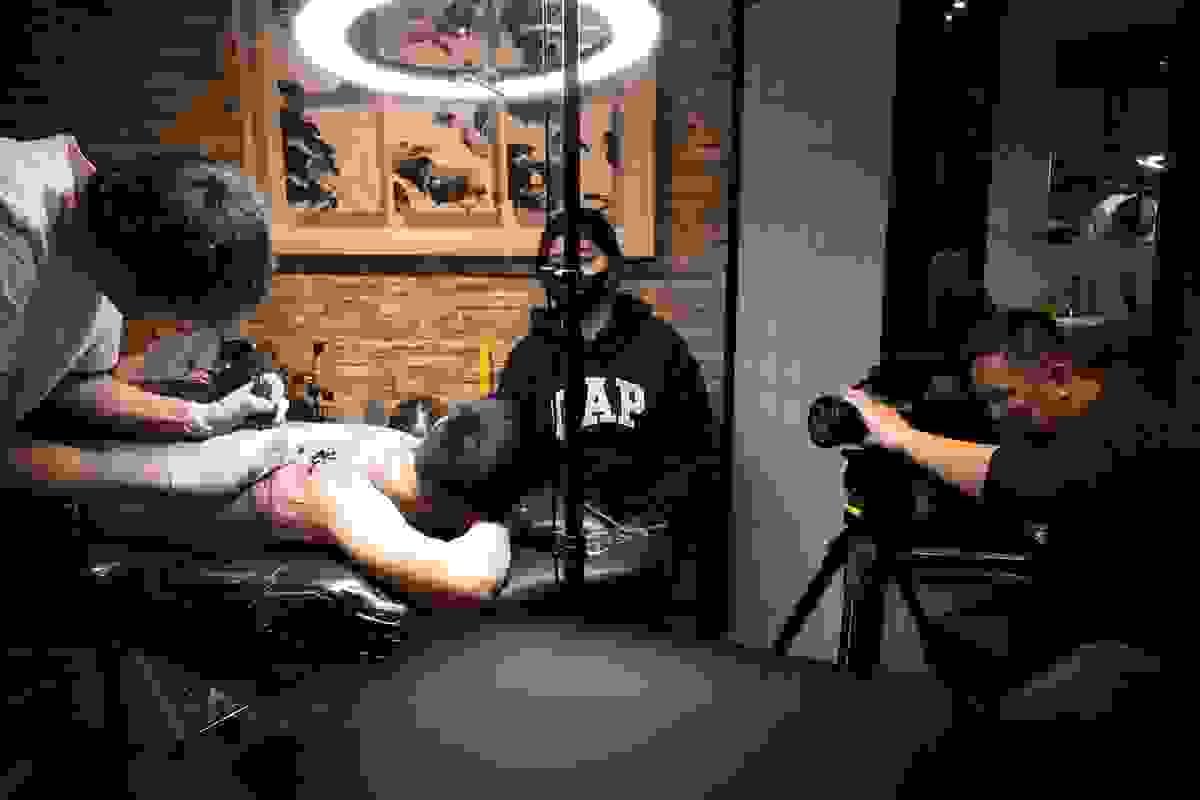 Understand how we combine creativity and technology to provide you with top-notch imaging production services. The art and technology of professional image production Professional image production company Self-media production company