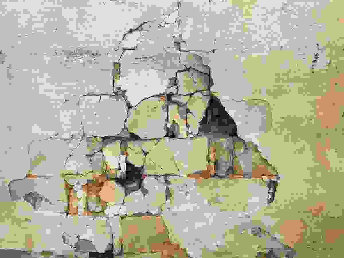 Broken Block wall in need of Emergency Repair