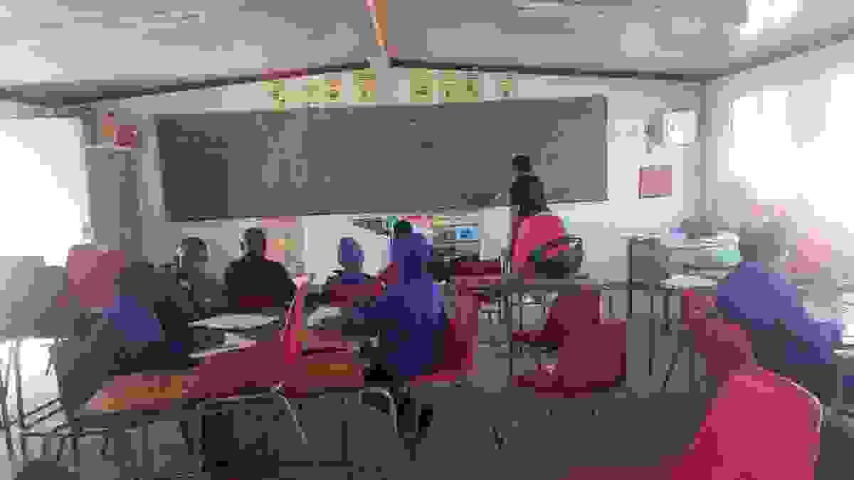 Our team of qualified educators brings a wealth of knowledge and experience to help students excel. Experienced Tutors What We Offer It is a Saturday tutoring program for primary and secondary school. Our team of qualified educators brings a wealth of knowledge and experience to help students excel. Experienced Tutors What We Offer It is a Saturday tutoring program for primary and secondary school.