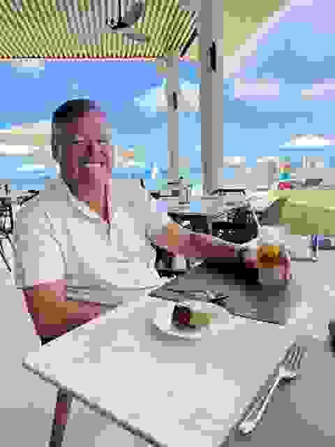 broken image