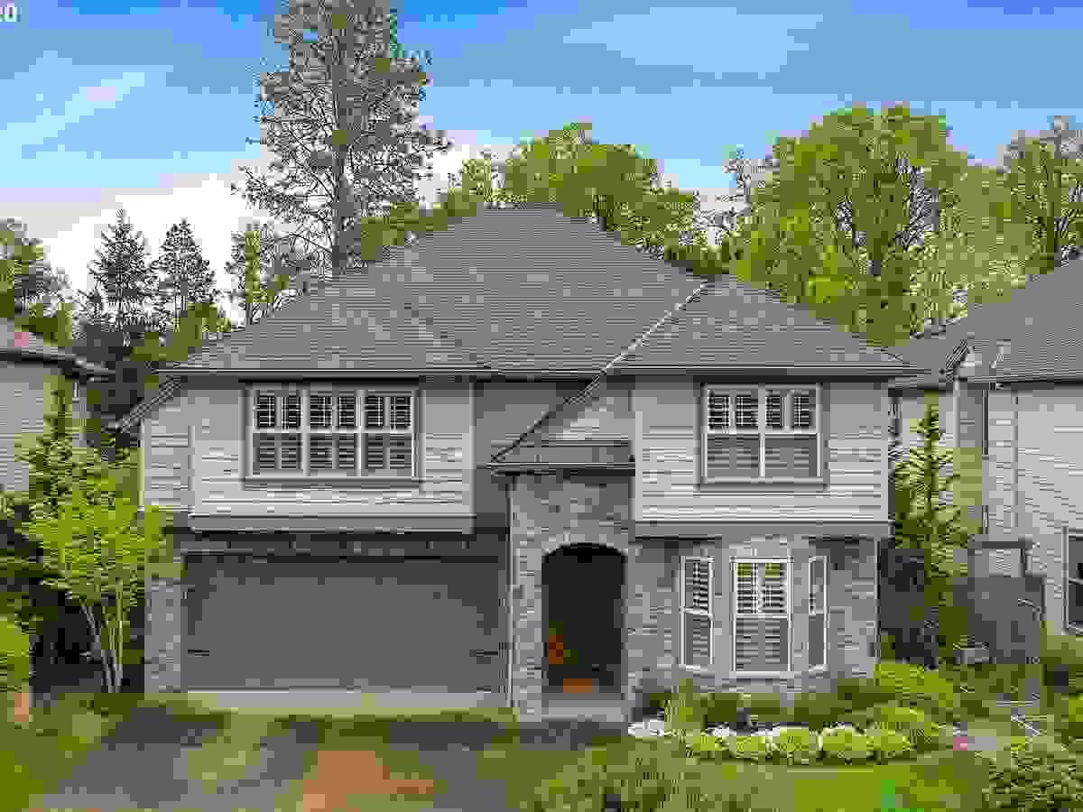 7 Must Have Features For Todays Langford Luxury Homes F...