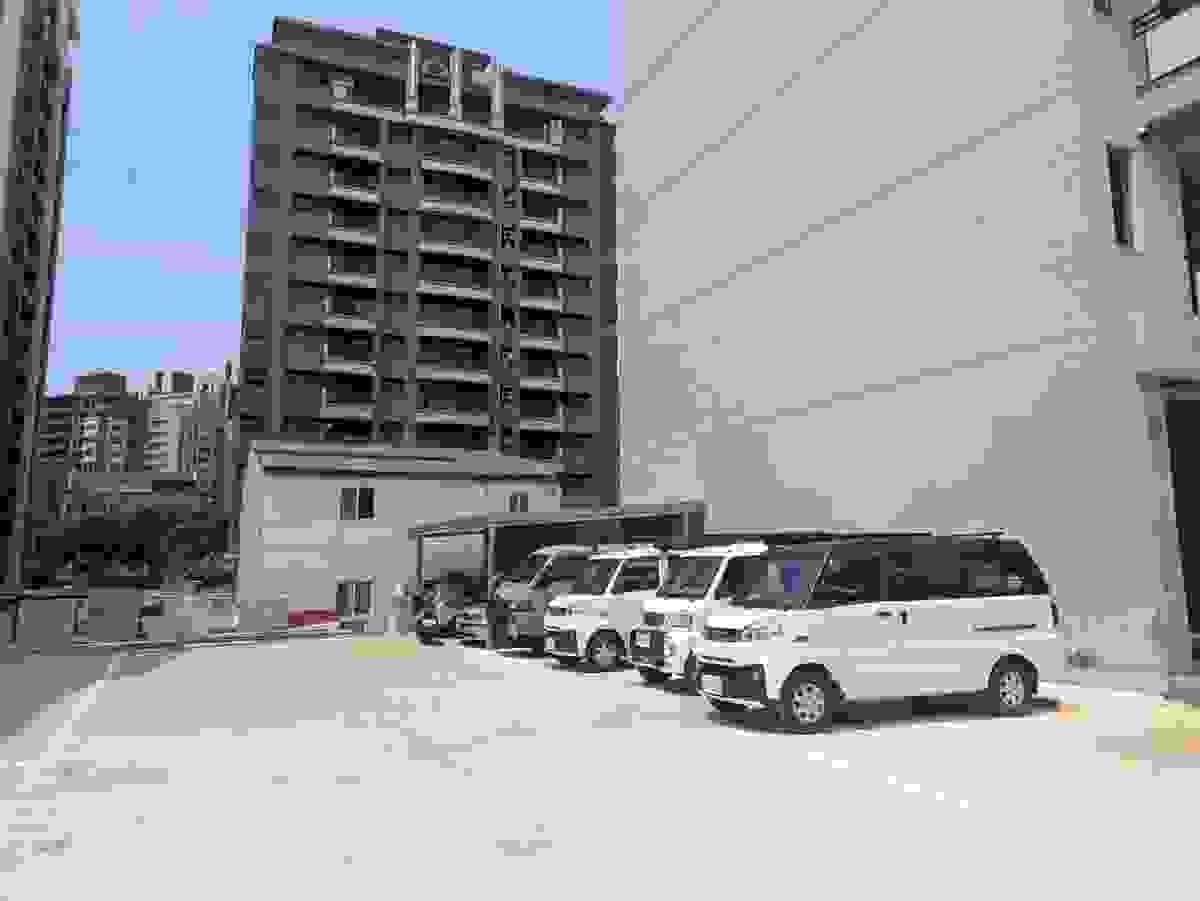 Open your self-driving journey, enjoy the scenery on the road, stop anytime and anywhere, get close to nature, let every moment be full of surprises. free travel Our service Camper van rental, Taiwan self-driving Campervan Rental, Explore Taiwan Ditch the ordinary, Start your camper adventure Away from the city, embrace nature, the starting point of camping dreams Define your own travel style with us Open your self-driving journey, enjoy the scenery on the road, stop anytime and anywhere, get close to nature, let every moment be full of surprises. free travel Our service Camper van rental, Taiwan self-driving Campervan Rental, Explore Taiwan Ditch the ordinary, Start your camper adventure Away from the city, embrace nature, the starting point of camping dreams Define your own travel style with us