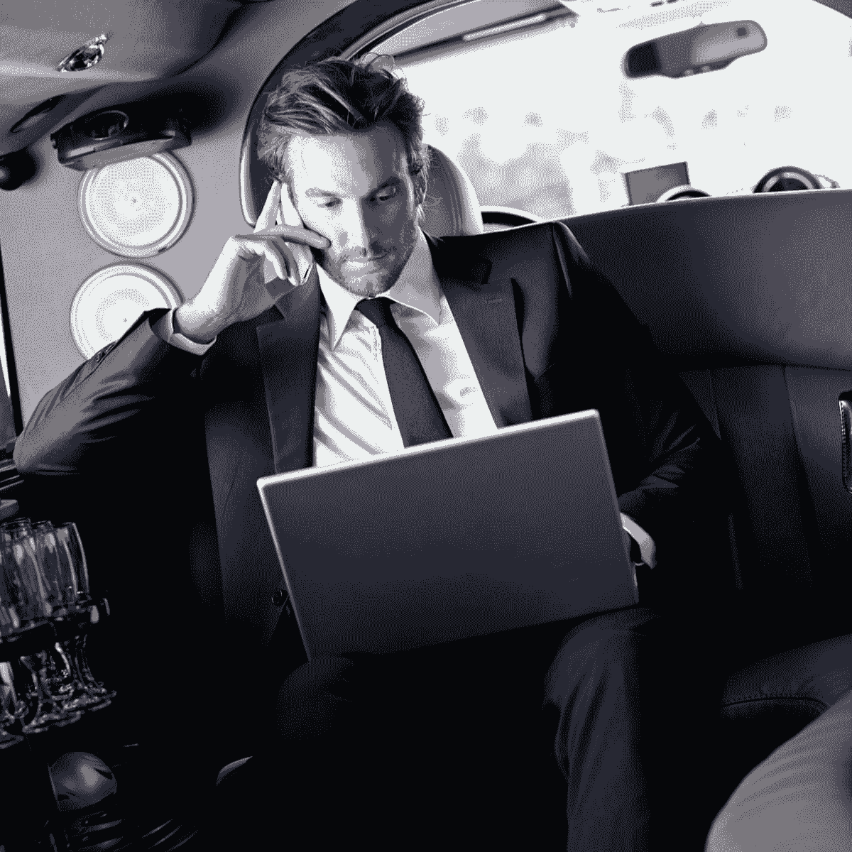 In Japanese medical institutions, you can receive advanced diagnosis and treatment from experienced specialists. For wealthy customers, receiving high-quality medical care is the top priority. Medical treatment by a specialist Our company's service Introduction of inquiries for medical tourism that allows the wealthy class around the world to receive Japanese medical care. The overall theme is white and gold. In Japanese medical institutions, you can receive advanced diagnosis and treatment from experienced specialists. For wealthy customers, receiving high-quality medical care is the top priority. Medical treatment by a specialist Our company's service Introduction of inquiries for medical tourism that allows the wealthy class around the world to receive Japanese medical care. The overall theme is white and gold.