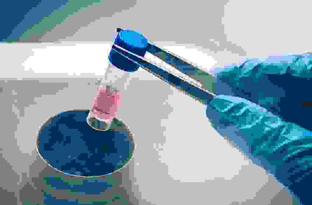 — Sato Kenichi "Thanks to CyberGene LP, I was able to receive medical care in Japan and I am very satisfied. There was professional support, and I was able to receive treatment with peace of mind." Our company specializes in providing medical services in Japan to wealthy individuals around the world. Introduction of inquiries for medical tourism that allows the wealthy around the world to receive Japanese medical care. The overall theme is white and gold. — Sato Kenichi "Thanks to CyberGene LP, I was able to receive medical care in Japan and I am very satisfied. There was professional support, and I was able to receive treatment with peace of mind." Our company specializes in providing medical services in Japan to wealthy individuals around the world. Introduction of inquiries for medical tourism that allows the wealthy around the world to receive Japanese medical care. The overall theme is white and gold.