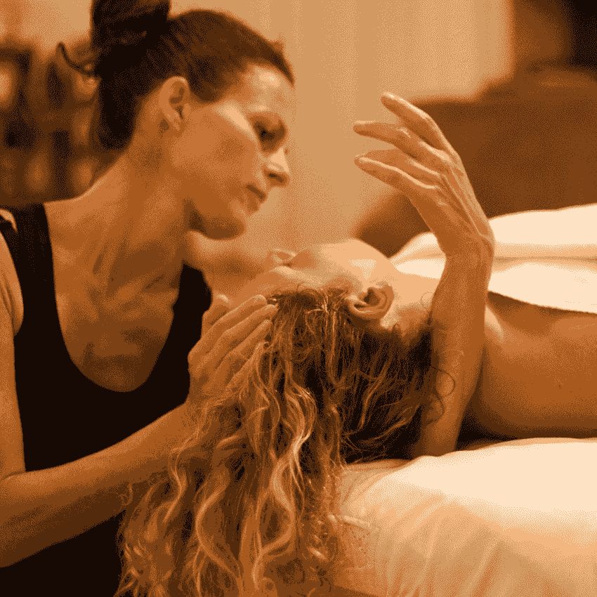 Our massage studio in Aljezur offers a tranquil and inviting atmosphere, allowing you to escape the stresses of daily life. Surrounded by nature, our space enhances your relaxation experience, making every session rejuvenating. Serene Environment What We Offer Offering lomilomi massages, ancient hawaiian emotional bodywork therapy in the Algarve, mainly in Aljezur. Our massage studio in Aljezur offers a tranquil and inviting atmosphere, allowing you to escape the stresses of daily life. Surrounded by nature, our space enhances your relaxation experience, making every session rejuvenating. Serene Environment What We Offer Offering lomilomi massages, ancient hawaiian emotional bodywork therapy in the Algarve, mainly in Aljezur.