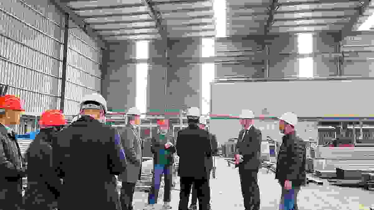 Arctic Tek se spécialise dans la gestion thermique, fournissant des systèmes de refroidissement compacts et efficaces pour diverses industries.