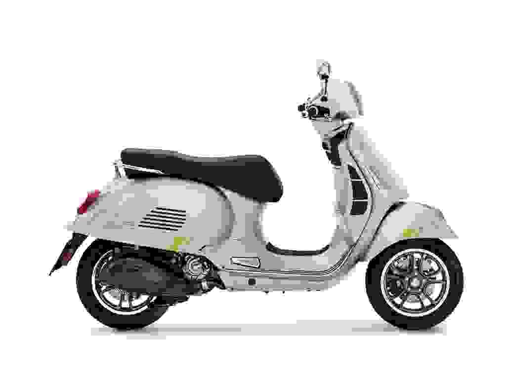 Vespa GTS 300 SuperTech