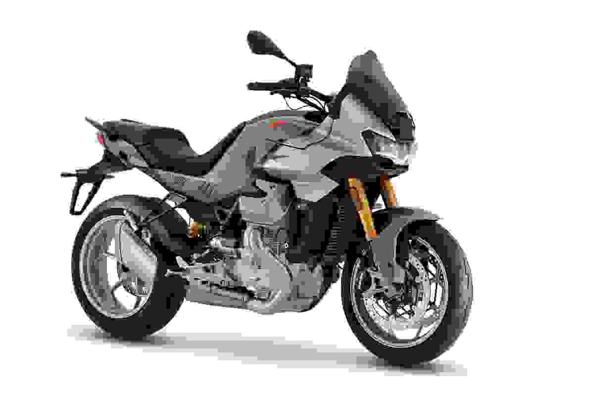 Guzzi V100 Mandello S