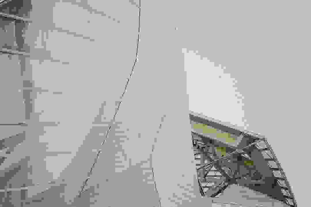 broken image