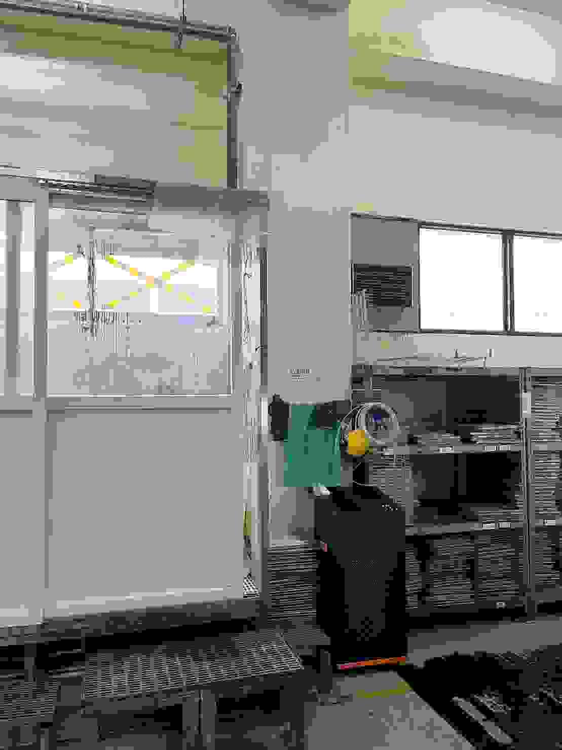 broken image