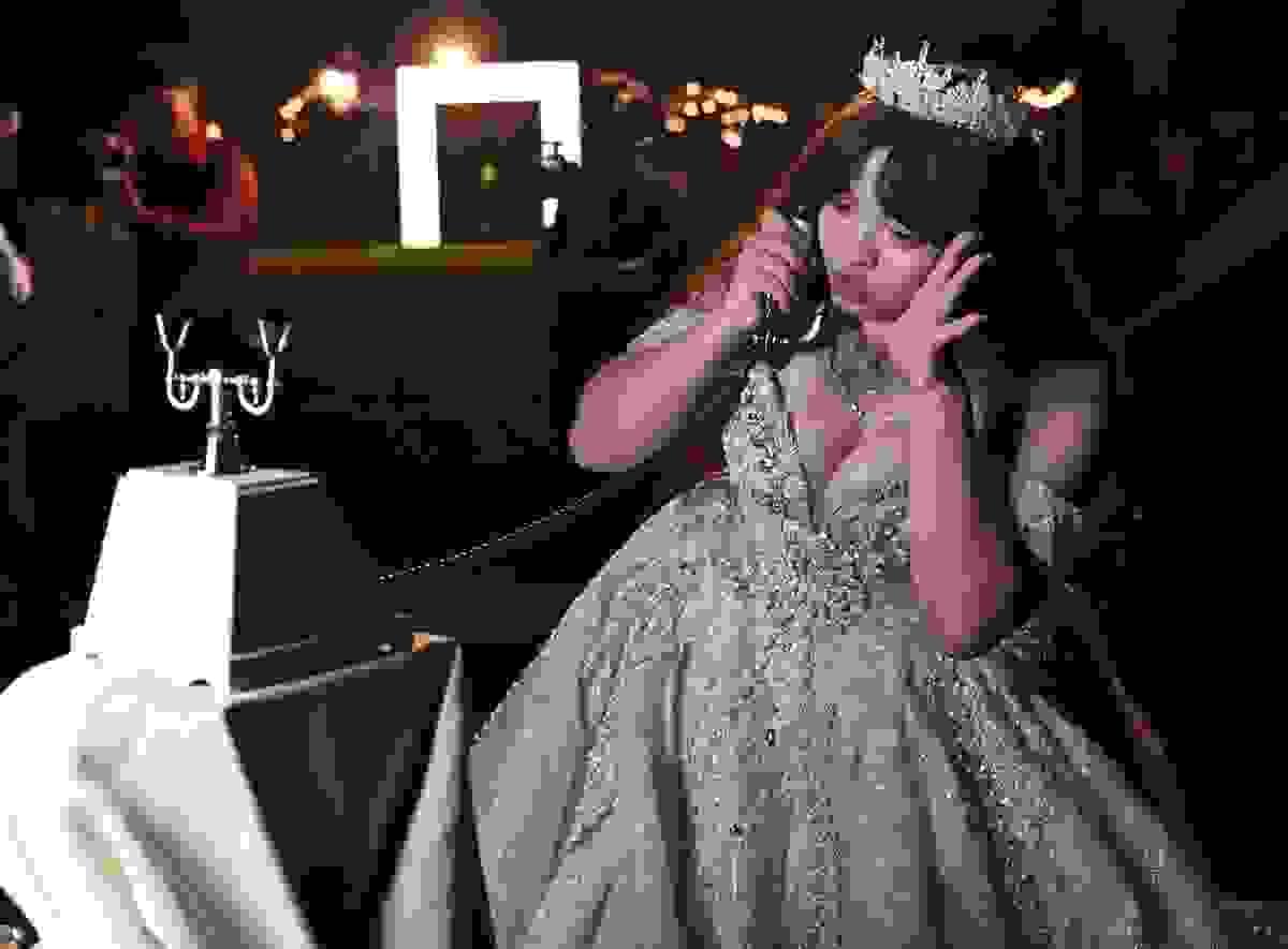 Anytime anywhere quickly shoot, capture every moment of the wonderful. instant shooting Our characteristics photo booth Anytime anywhere quickly shoot, capture every moment of the wonderful. instant shooting Our characteristics photo booth