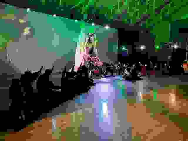 broken image