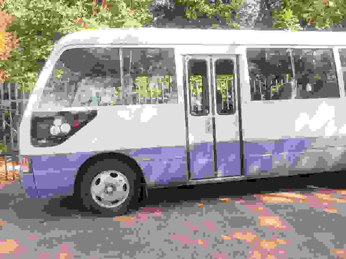 Enjoy hassle-free hotel transfers that prioritize your comfort and convenience, making your stay in Livingstone unforgettable. Hotel Transfers What We Offer Mangoli Travel and Tours is a Livingstone‑based operator specializing in professional airport and hotel transfers as well as packaged day tours across iconic local attractions like Victoria Falls, Maramba Cultural Village, Mukuni Village, Livingstone Museum, and Mosi‑o‑Tunya National Park and other national parks in Zambia. We also go beyond Zambia.