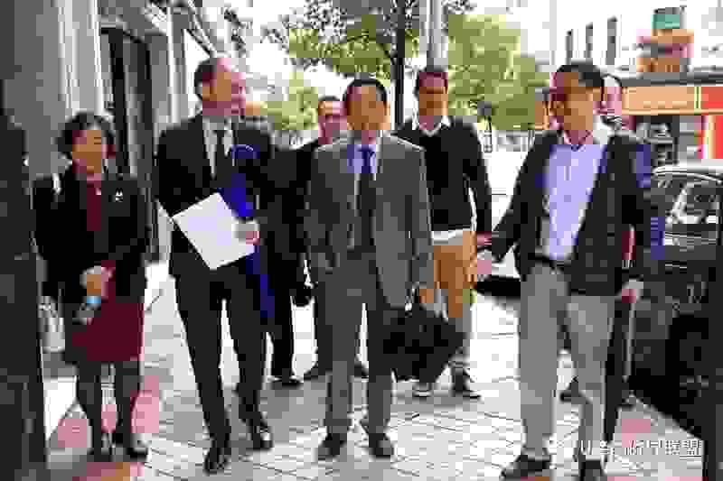 broken image