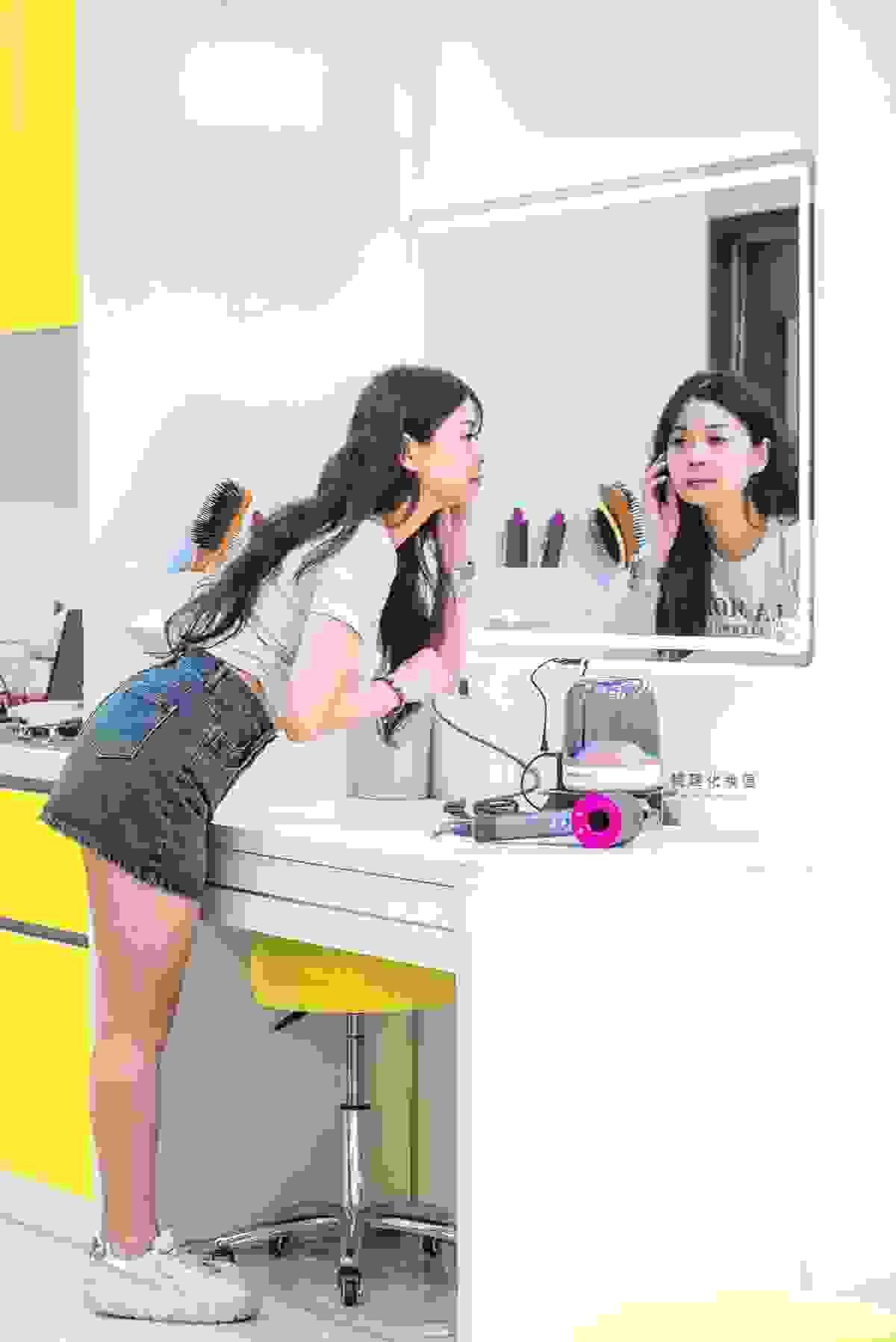 broken image