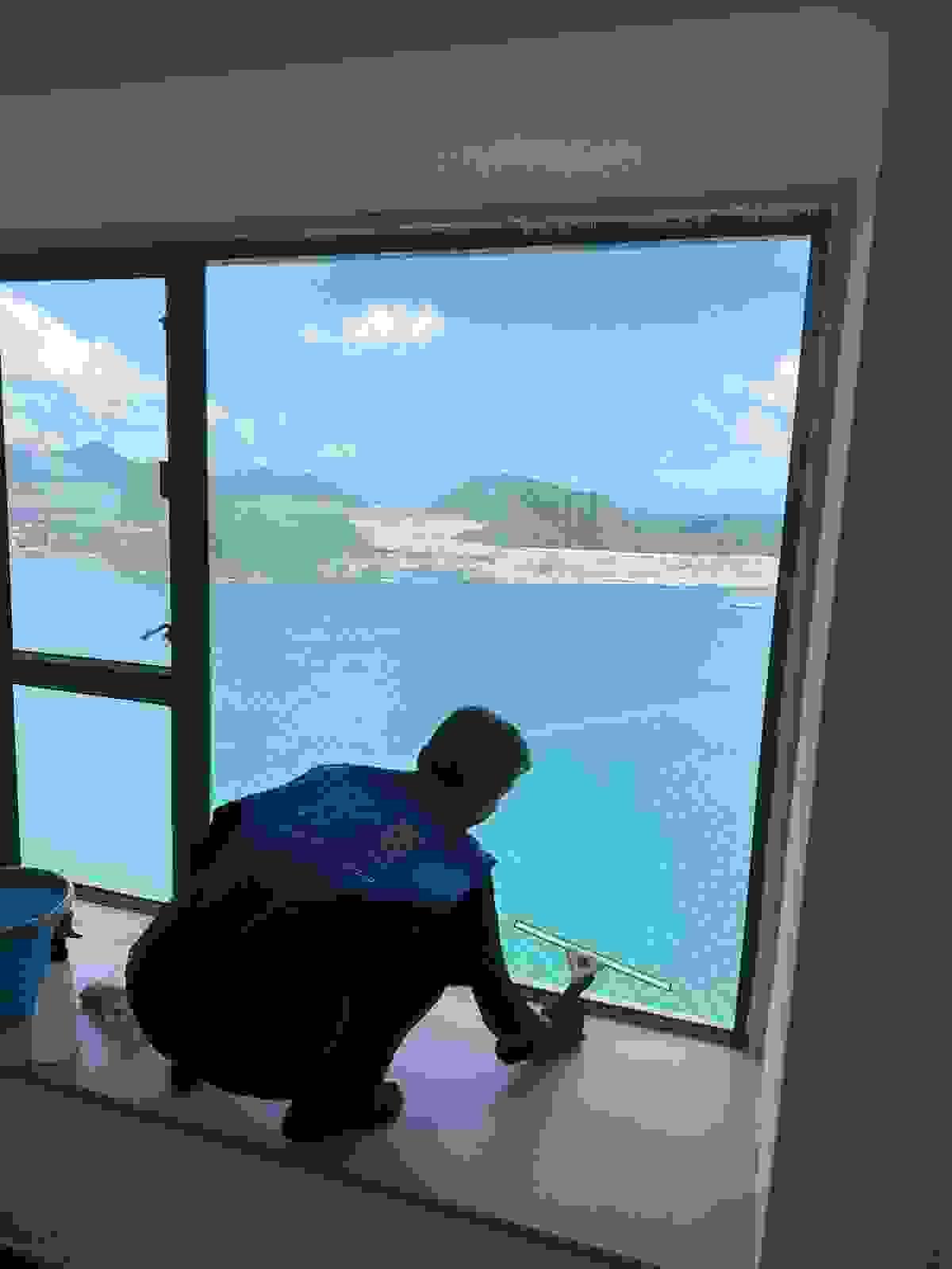 broken image