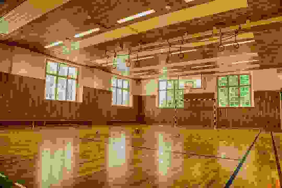 broken image