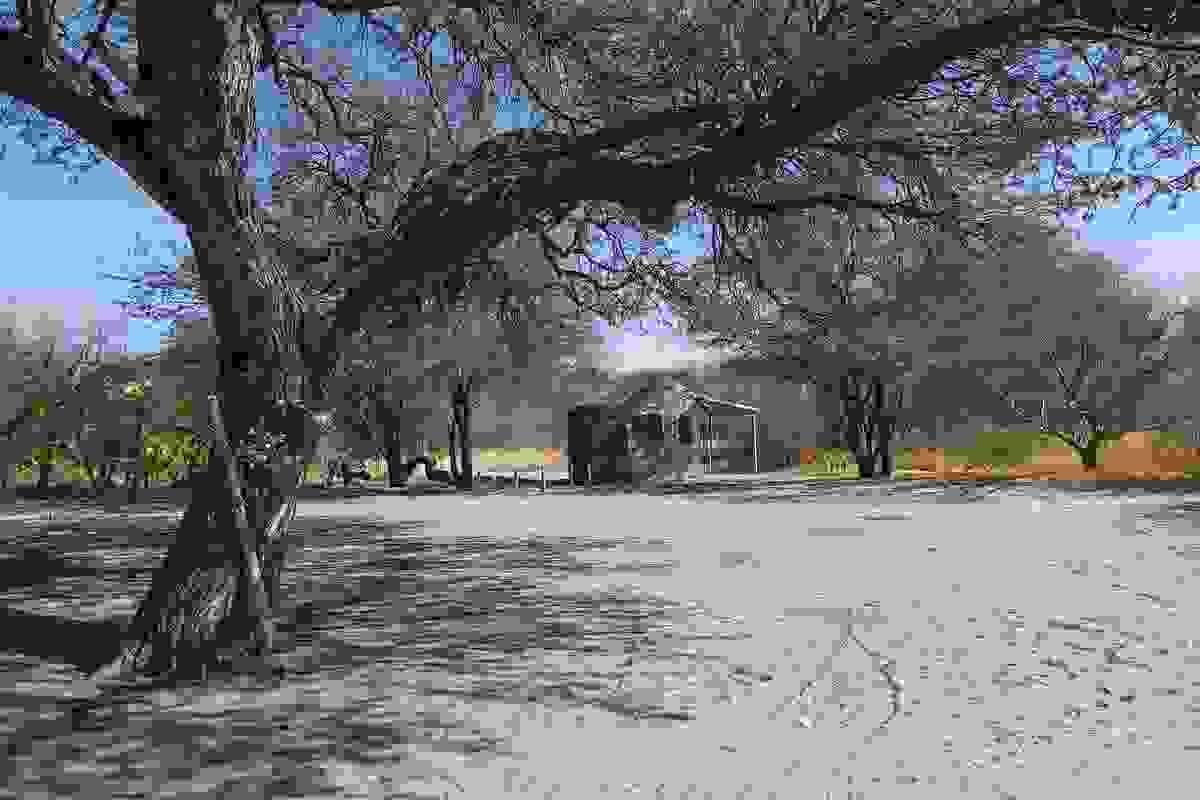broken image