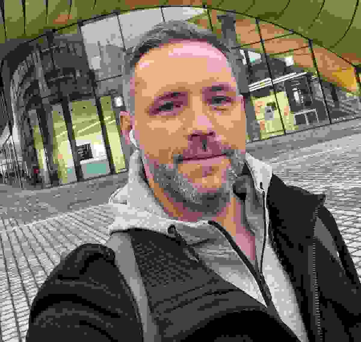 broken image