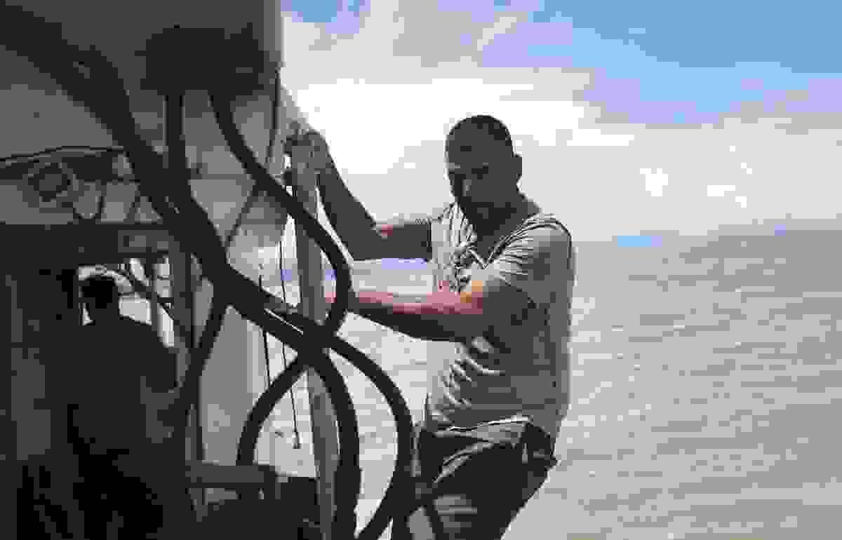 broken image
