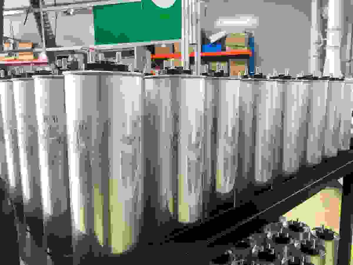 Self-healing Low-voltage Power Capacitor