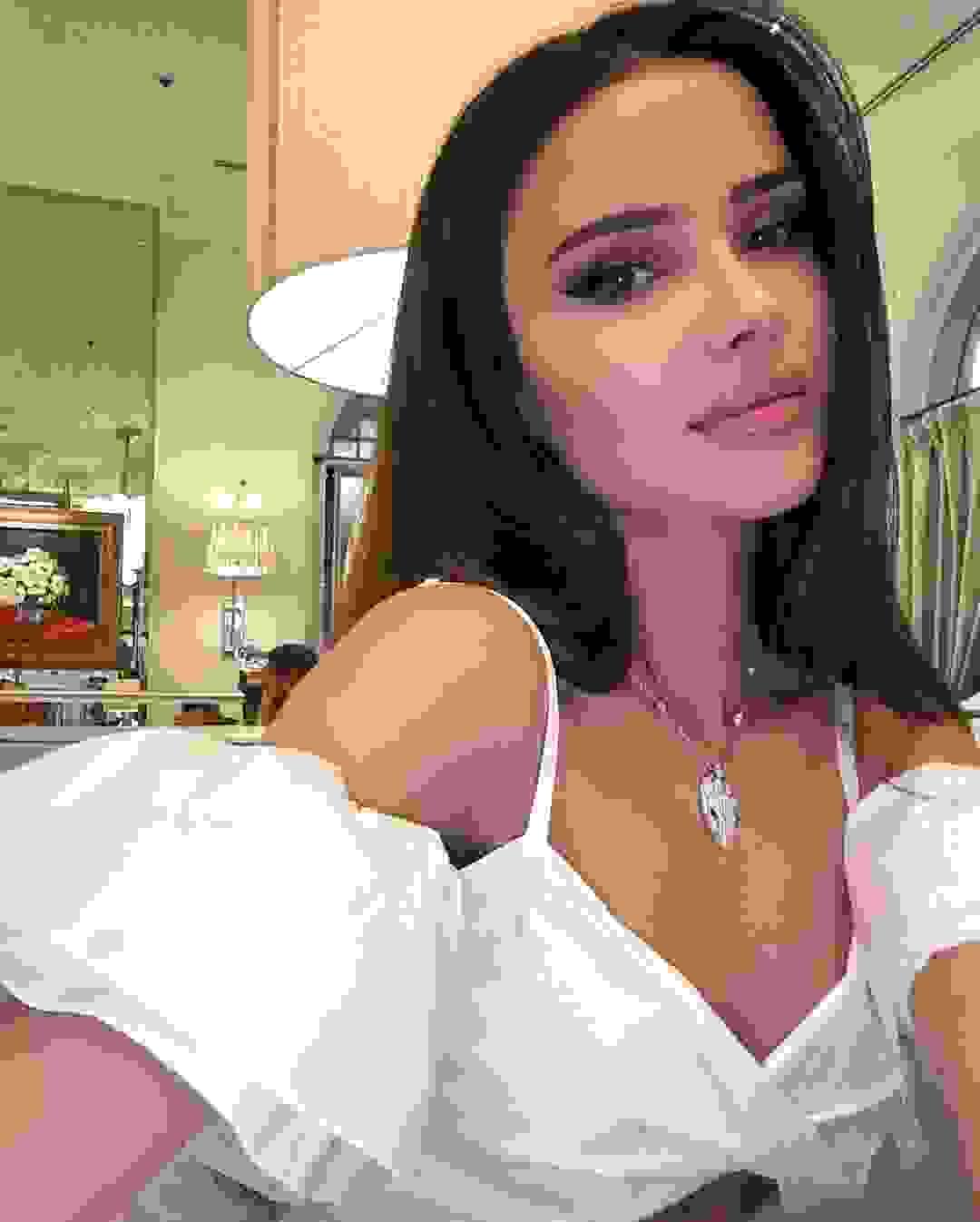 broken image