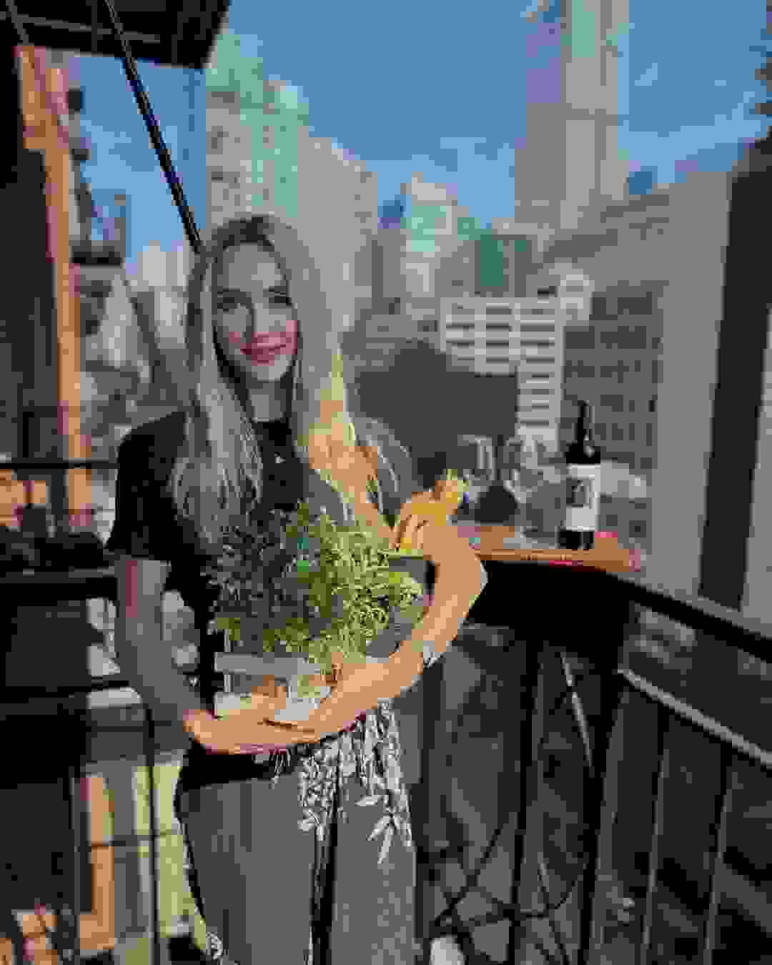 broken image
