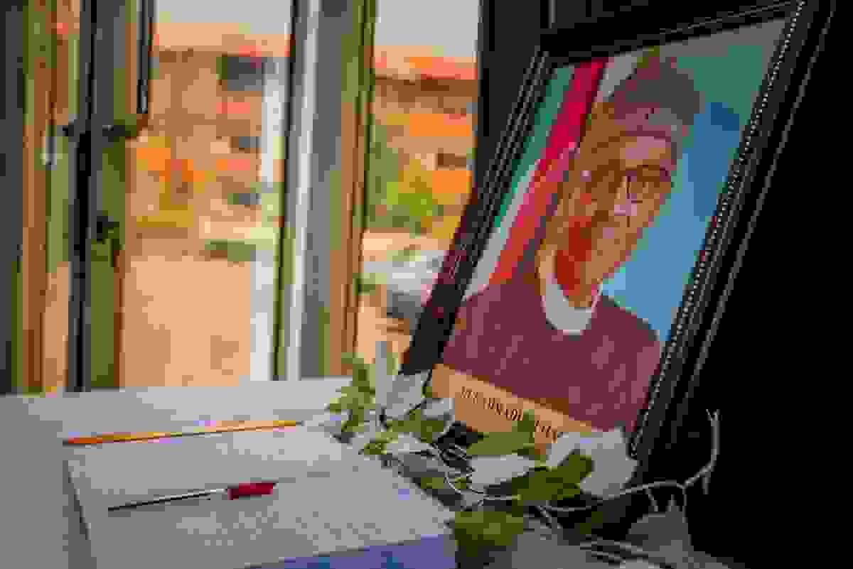 broken image