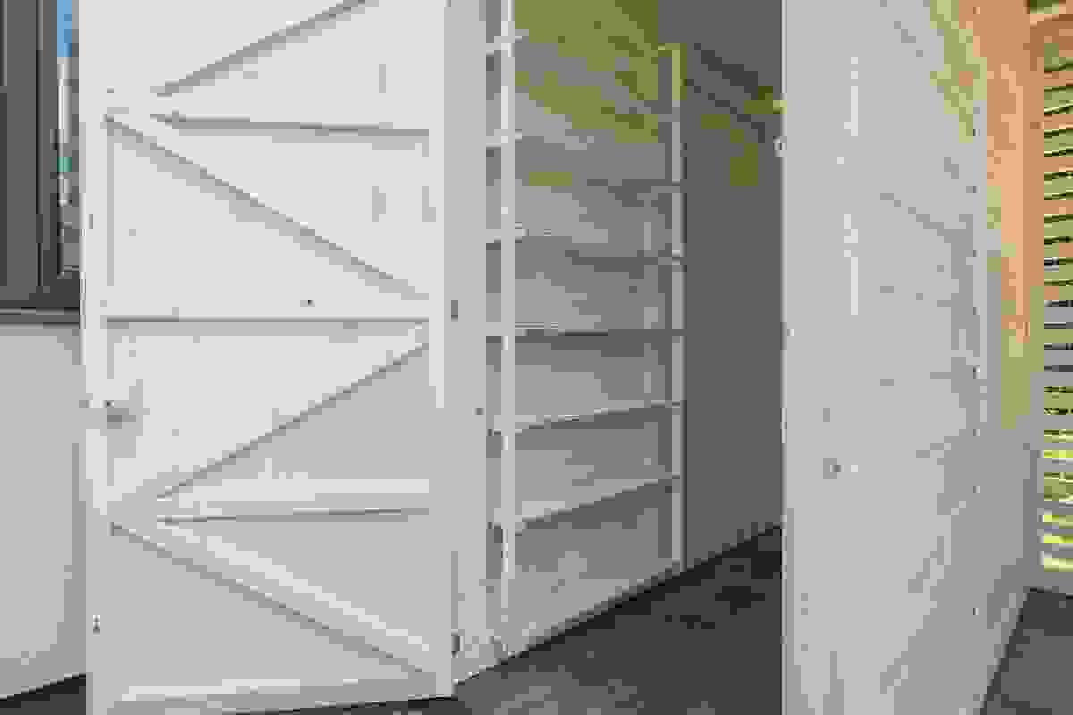 broken image