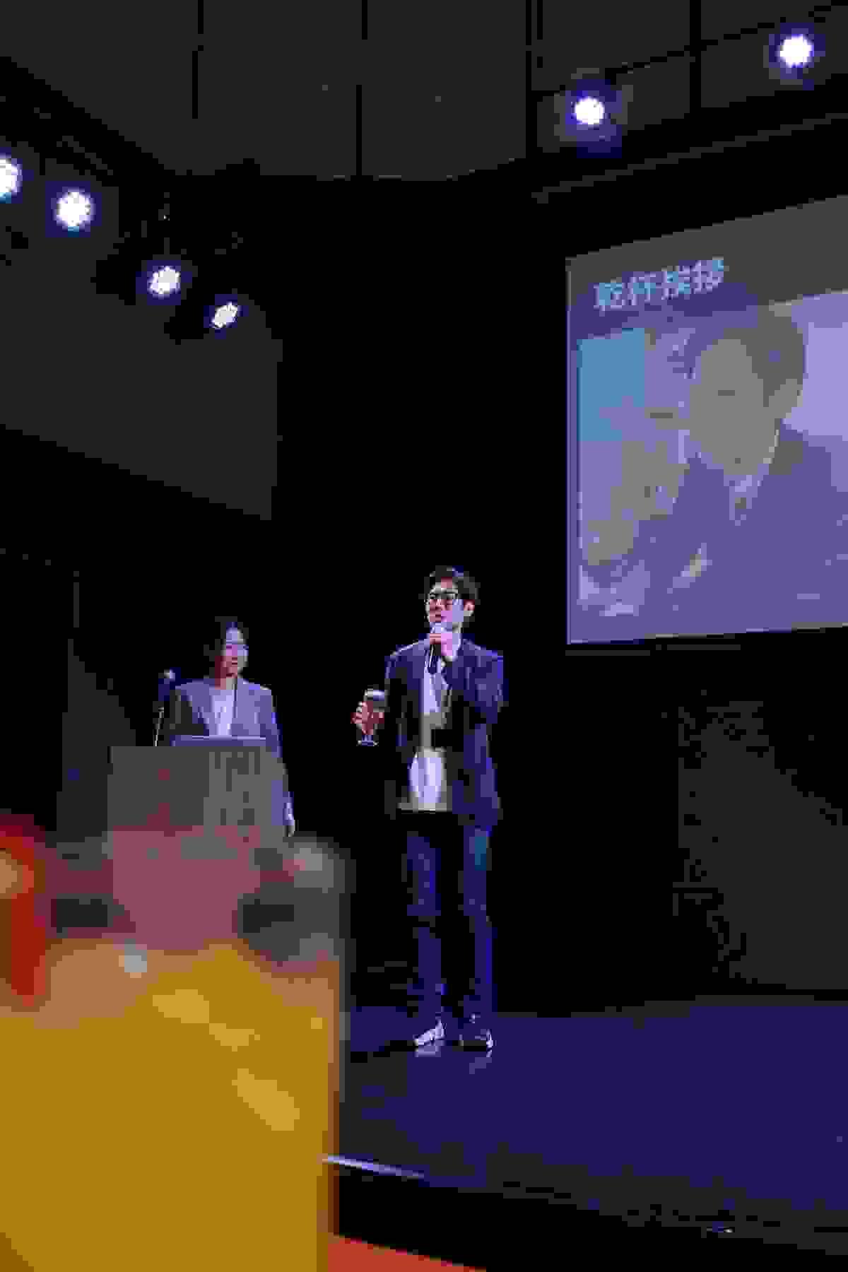 乾杯担当の鹿取さん