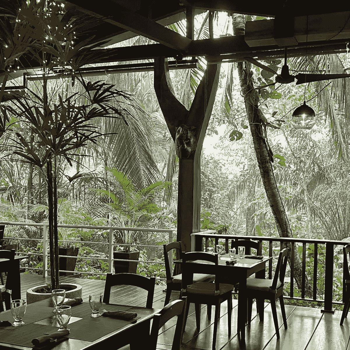 Heliconia Restaurant at Heliconia Villa