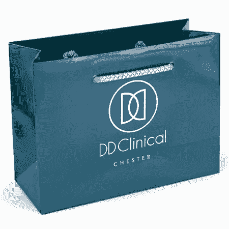 Luxury laminated paper bags with rope handles for premium branding and gift packaging in Malaysia. Luxury laminated paper bags with rope handles for premium branding and gift packaging in Malaysia.