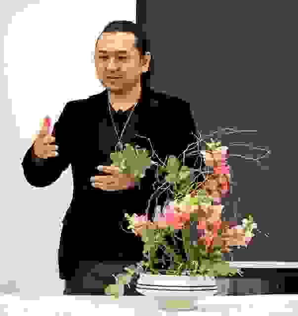 Become part of a vibrant community of Ikebana practitioners across North and Central America. Our platform encourages collaboration, sharing of ideas, and networking opportunities, helping you to connect with like-minded individuals who share your passion for this exquisite art. Community Connections What We Offer Sakura Virtual Ikebana Community is an online-based group dedicated to sharing,
learning, and celebrating the art of Ikebana. Rooted in the principles of beauty, self-
expression, and cultural appreciation, this community connects ikebanists in North and
Central America and beyond through virtual presentations from various Ikebana
schools, and Japanese cultural programs, fostering a welcoming space for beginners
and experienced practitioners alike. Become part of a vibrant community of Ikebana practitioners across North and Central America. Our platform encourages collaboration, sharing of ideas, and networking opportunities, helping you to connect with like-minded individuals who share your passion for this exquisite art. Community Connections What We Offer Sakura Virtual Ikebana Community is an online-based group dedicated to sharing,
learning, and celebrating the art of Ikebana. Rooted in the principles of beauty, self-
expression, and cultural appreciation, this community connects ikebanists in North and
Central America and beyond through virtual presentations from various Ikebana
schools, and Japanese cultural programs, fostering a welcoming space for beginners
and experienced practitioners alike.