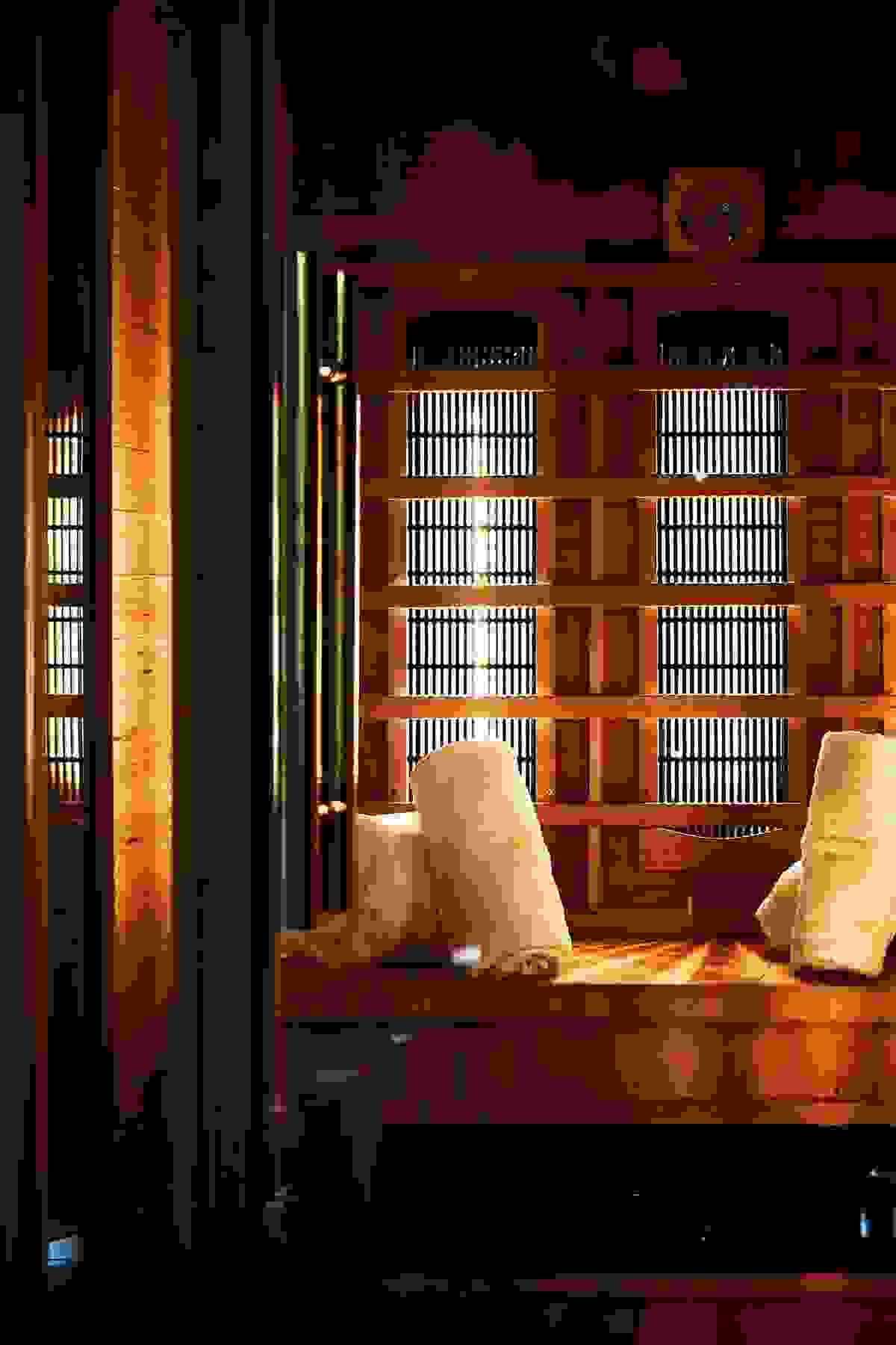 — Chen Wei I have never experienced such personalized beauty service, every expert at Beauty Suite listens to my needs and gives professional advice. We have helped more than 500 customers achieve their beauty wishes. Reveal your inner radiance at the Beauty Suite Beauty Center! We are not just a spa; we are a sanctuary where professional beauty services transform your vision of beauty into reality. Discover customized solutions tailored to your unique needs, from rejuvenating spa treatments to enhancing aesthetic treatments. Our team of experts is dedicated to helping you experience the utmost in beauty and wellness. Enter our oasis and let us help you discover your true, captivating beauty. Experience the magic and you will emerge feeling fresh, confident, and absolutely stunning! We are excited to help you discover your true beauty. — Chen Wei I have never experienced such personalized beauty service, every expert at Beauty Suite listens to my needs and gives professional advice. We have helped more than 500 customers achieve their beauty wishes. Reveal your inner radiance at the Beauty Suite Beauty Center! We are not just a spa; we are a sanctuary where professional beauty services transform your vision of beauty into reality. Discover customized solutions tailored to your unique needs, from rejuvenating spa treatments to enhancing aesthetic treatments. Our team of experts is dedicated to helping you experience the utmost in beauty and wellness. Enter our oasis and let us help you discover your true, captivating beauty. Experience the magic and you will emerge feeling fresh, confident, and absolutely stunning! We are excited to help you discover your true beauty.